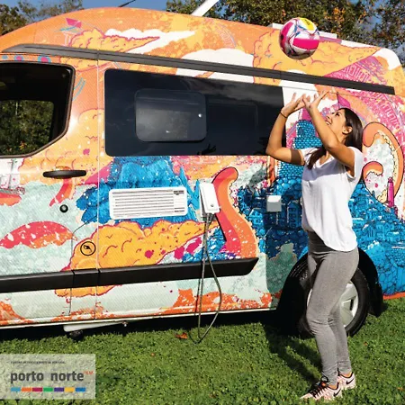 The Getaway Van Campsite Matosinhos (Porto)